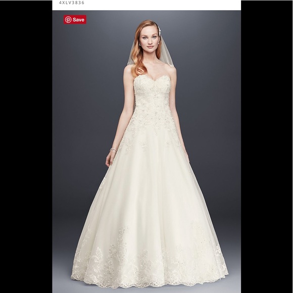 Wedding Dress - Picture 4 of 7